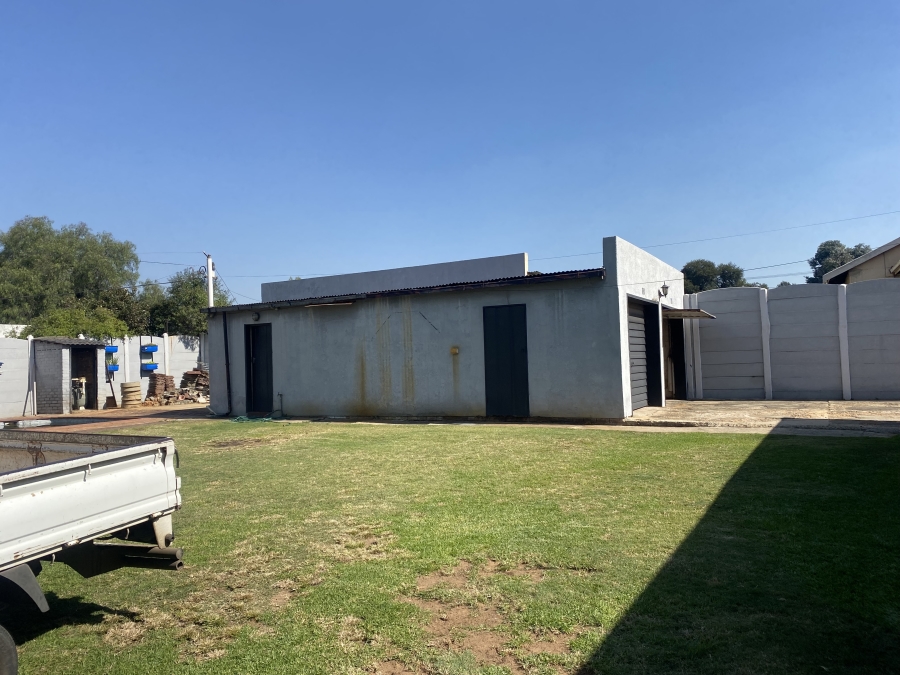 4 Bedroom Property for Sale in Tulisa Park Gauteng