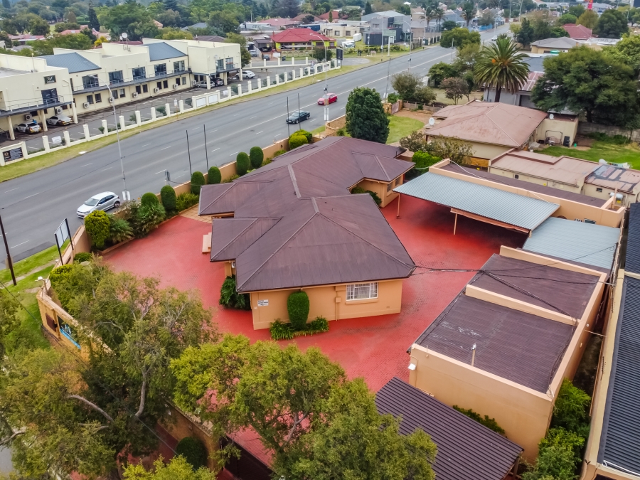 To Let commercial Property for Rent in Florida North Gauteng
