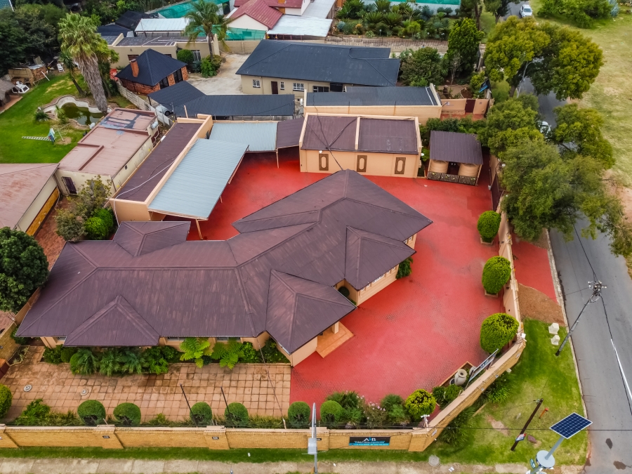To Let commercial Property for Rent in Florida North Gauteng