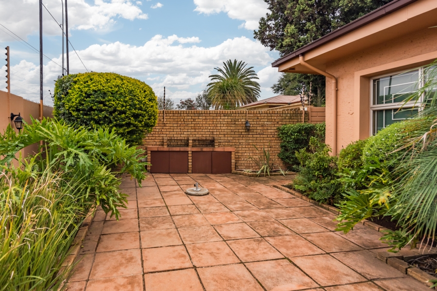 To Let commercial Property for Rent in Florida North Gauteng