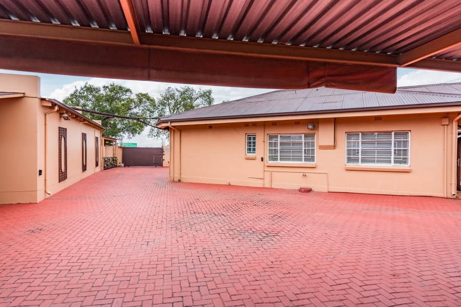 To Let commercial Property for Rent in Florida North Gauteng