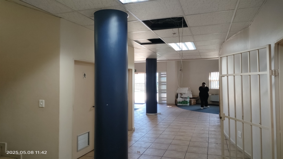 To Let commercial Property for Rent in Strijdom Park Gauteng