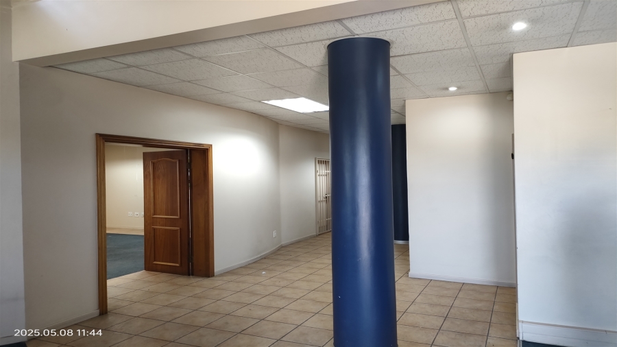 To Let commercial Property for Rent in Strijdom Park Gauteng