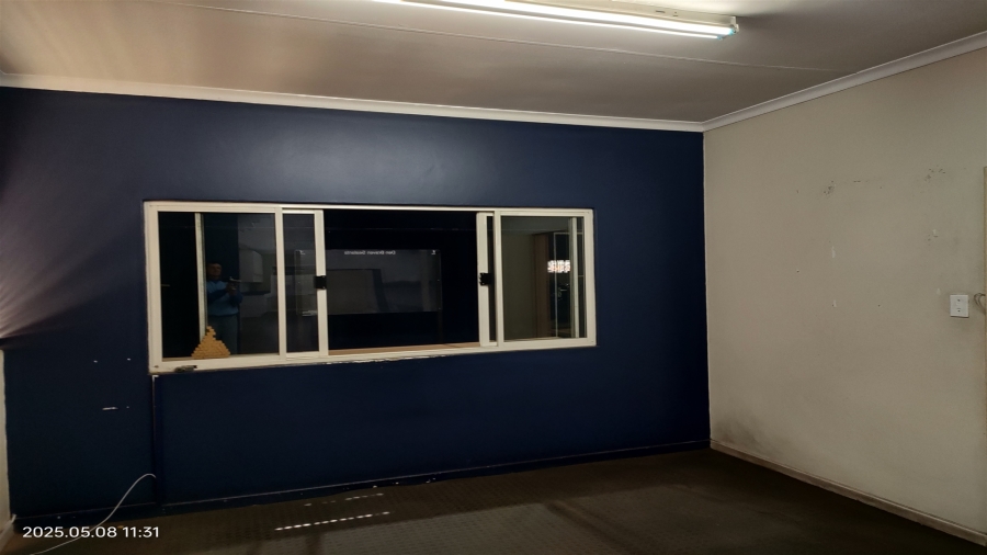 To Let commercial Property for Rent in Strijdom Park Gauteng