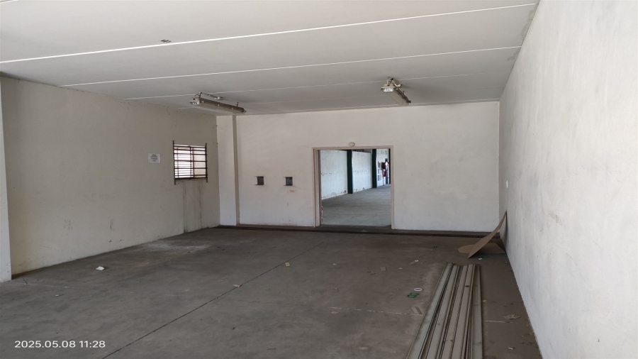 To Let commercial Property for Rent in Strijdom Park Gauteng