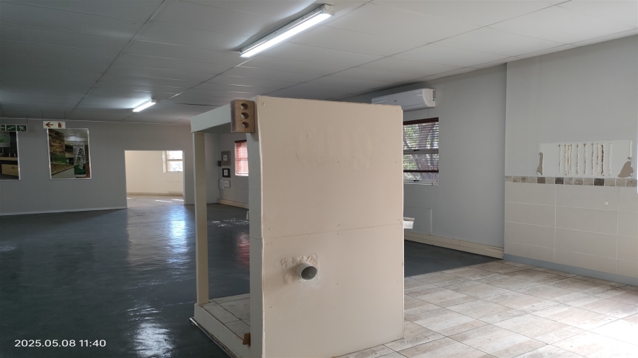 To Let commercial Property for Rent in Strijdom Park Gauteng