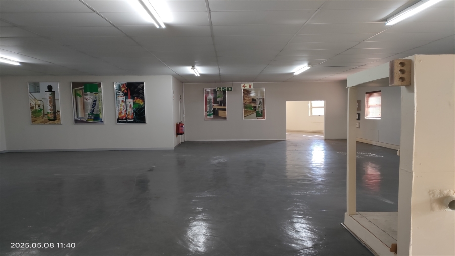 To Let commercial Property for Rent in Strijdom Park Gauteng