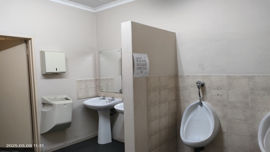 To Let commercial Property for Rent in Strijdom Park Gauteng