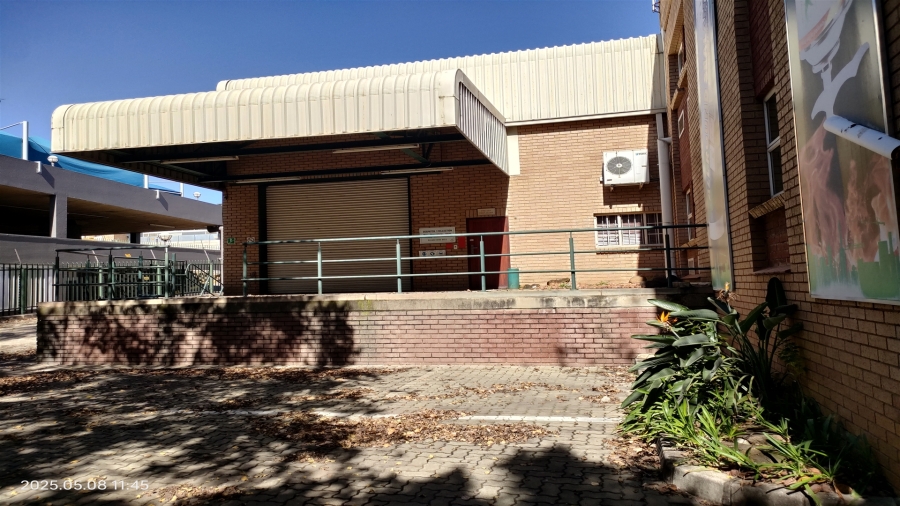 To Let commercial Property for Rent in Strijdom Park Gauteng