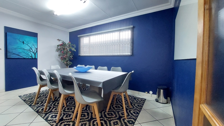 To Let commercial Property for Rent in Rooihuiskraal Gauteng