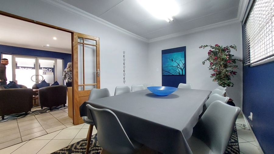 To Let commercial Property for Rent in Rooihuiskraal Gauteng