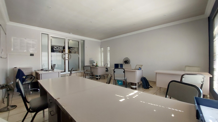 To Let commercial Property for Rent in Rooihuiskraal Gauteng