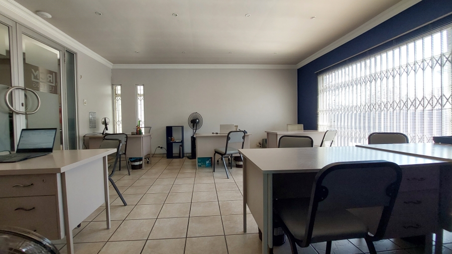 To Let commercial Property for Rent in Rooihuiskraal Gauteng