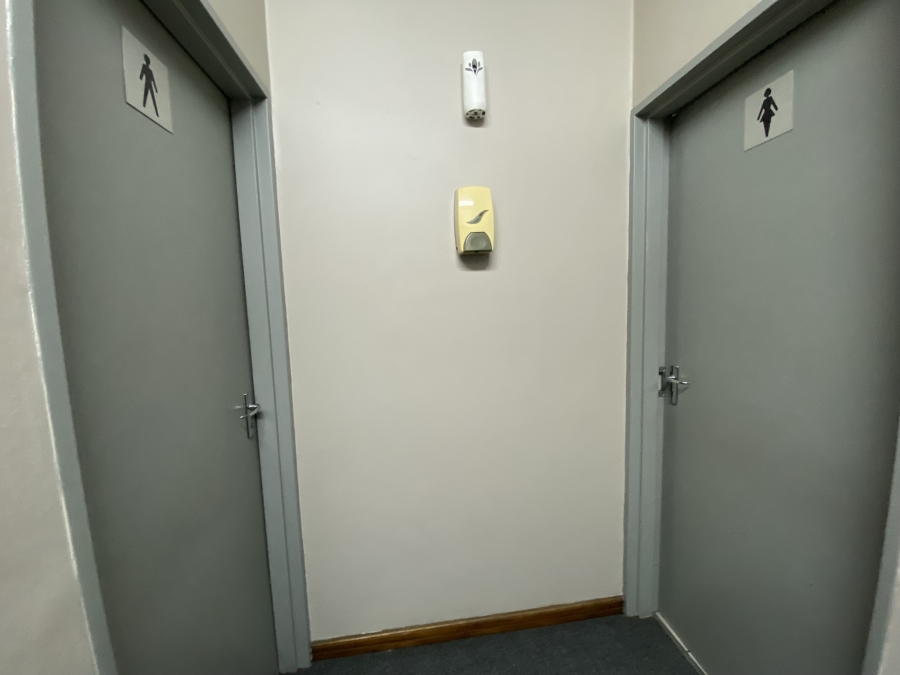 To Let commercial Property for Rent in Spartan Gauteng