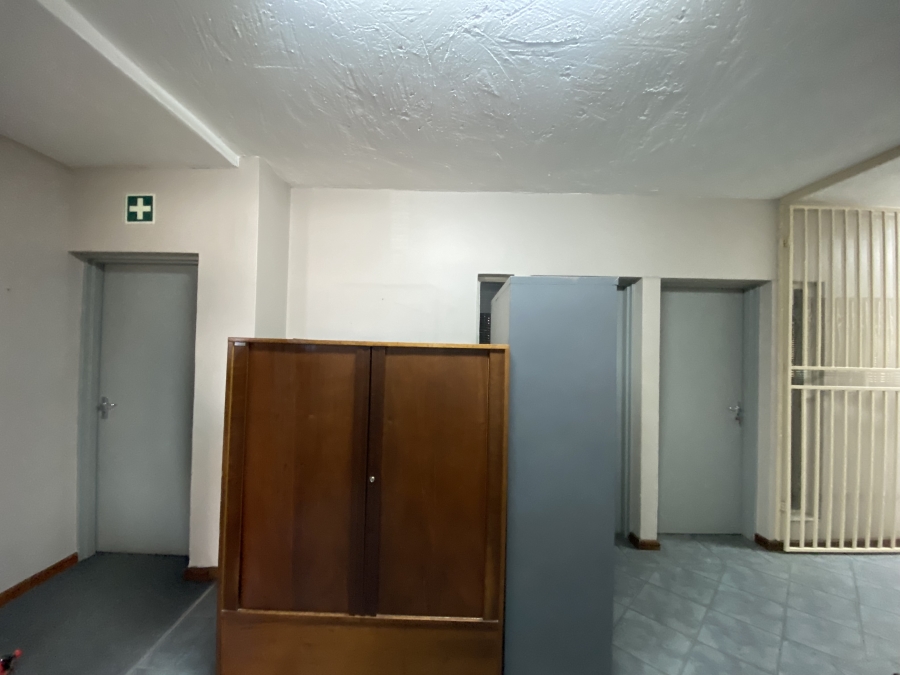 To Let commercial Property for Rent in Spartan Gauteng