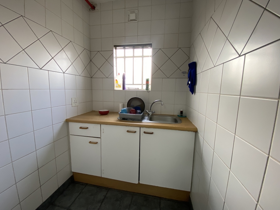 To Let commercial Property for Rent in Spartan Gauteng