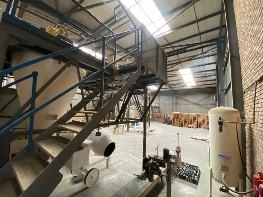 To Let commercial Property for Rent in Spartan Gauteng