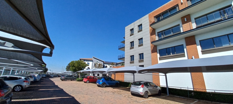 To Let commercial Property for Rent in Greenstone Hill Gauteng