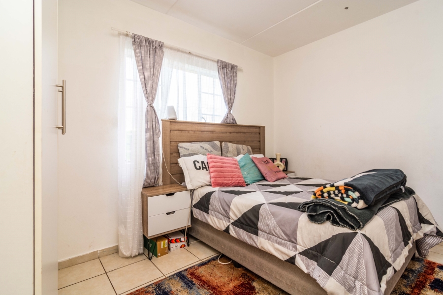 2 Bedroom Property for Sale in Fleurhof Gauteng