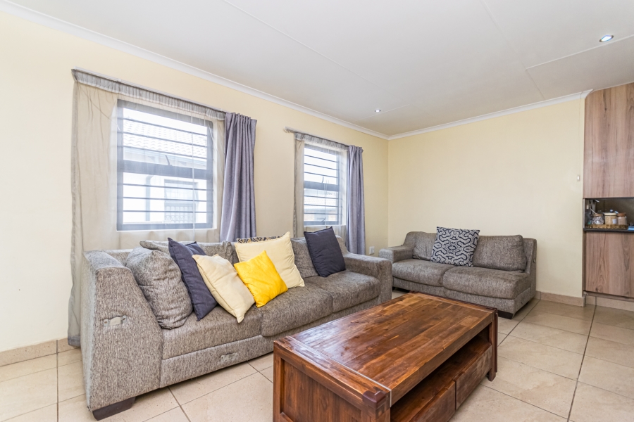 4 Bedroom Property for Sale in Mindalore Gauteng