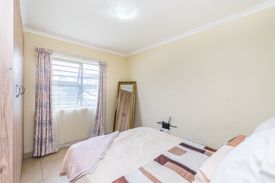 4 Bedroom Property for Sale in Mindalore Gauteng