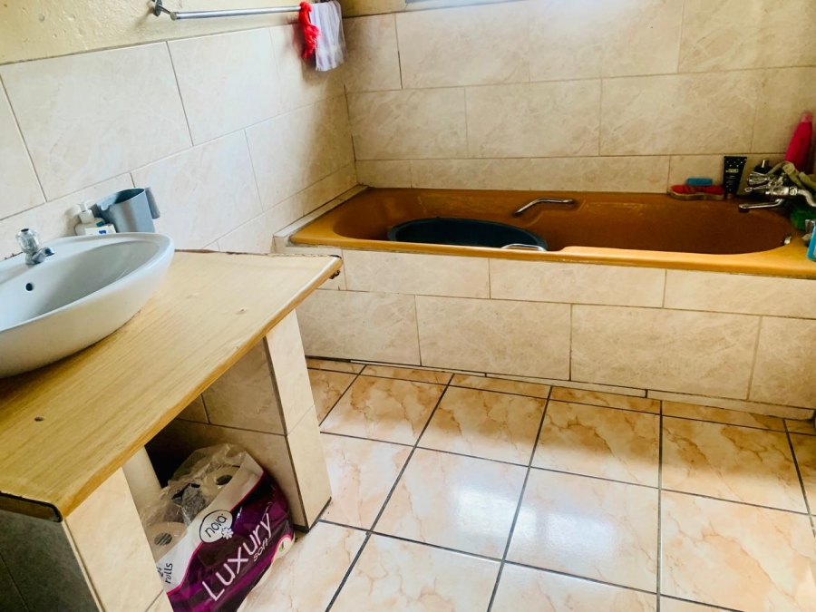 3 Bedroom Property for Sale in Kwa Thema Gauteng
