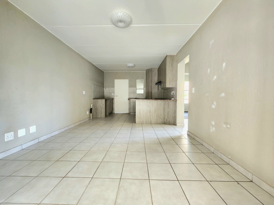 2 Bedroom Property for Sale in Wilgeheuwel Gauteng