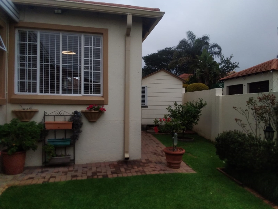 3 Bedroom Property for Sale in Amorosa Gauteng