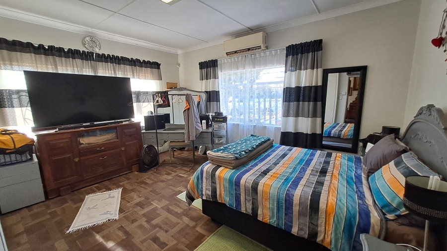 3 Bedroom Property for Sale in Rensburg Gauteng