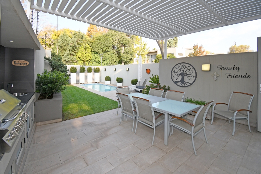 3 Bedroom Property for Sale in Bedfordview Gauteng