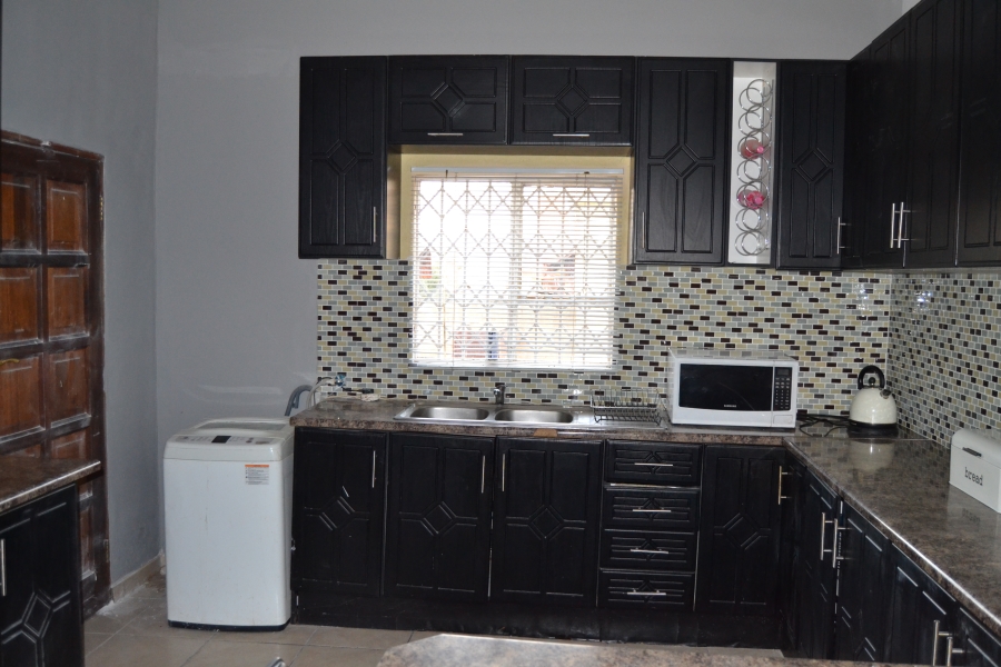 3 Bedroom Property for Sale in Toekomsrus Gauteng