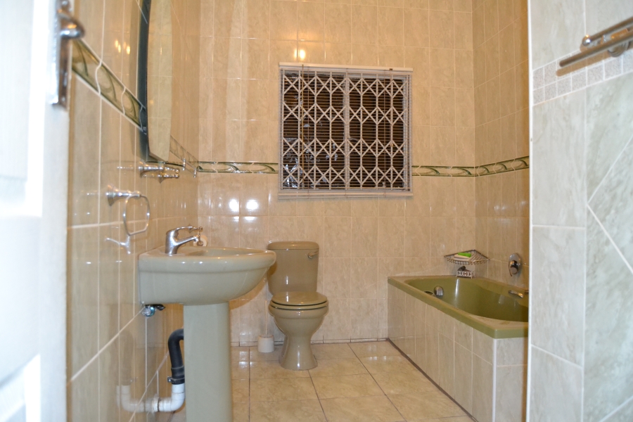 3 Bedroom Property for Sale in Toekomsrus Gauteng