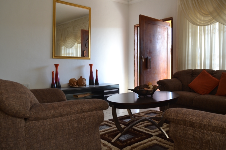 3 Bedroom Property for Sale in Toekomsrus Gauteng