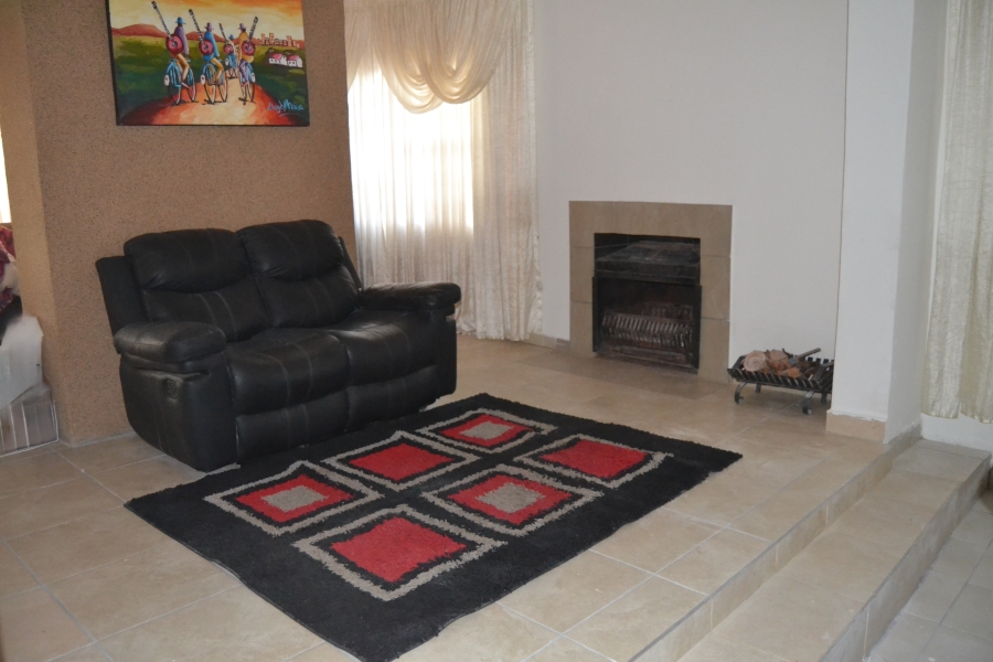 3 Bedroom Property for Sale in Toekomsrus Gauteng