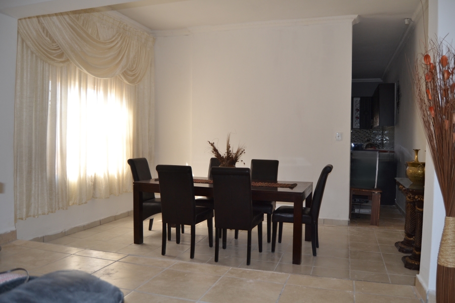 3 Bedroom Property for Sale in Toekomsrus Gauteng