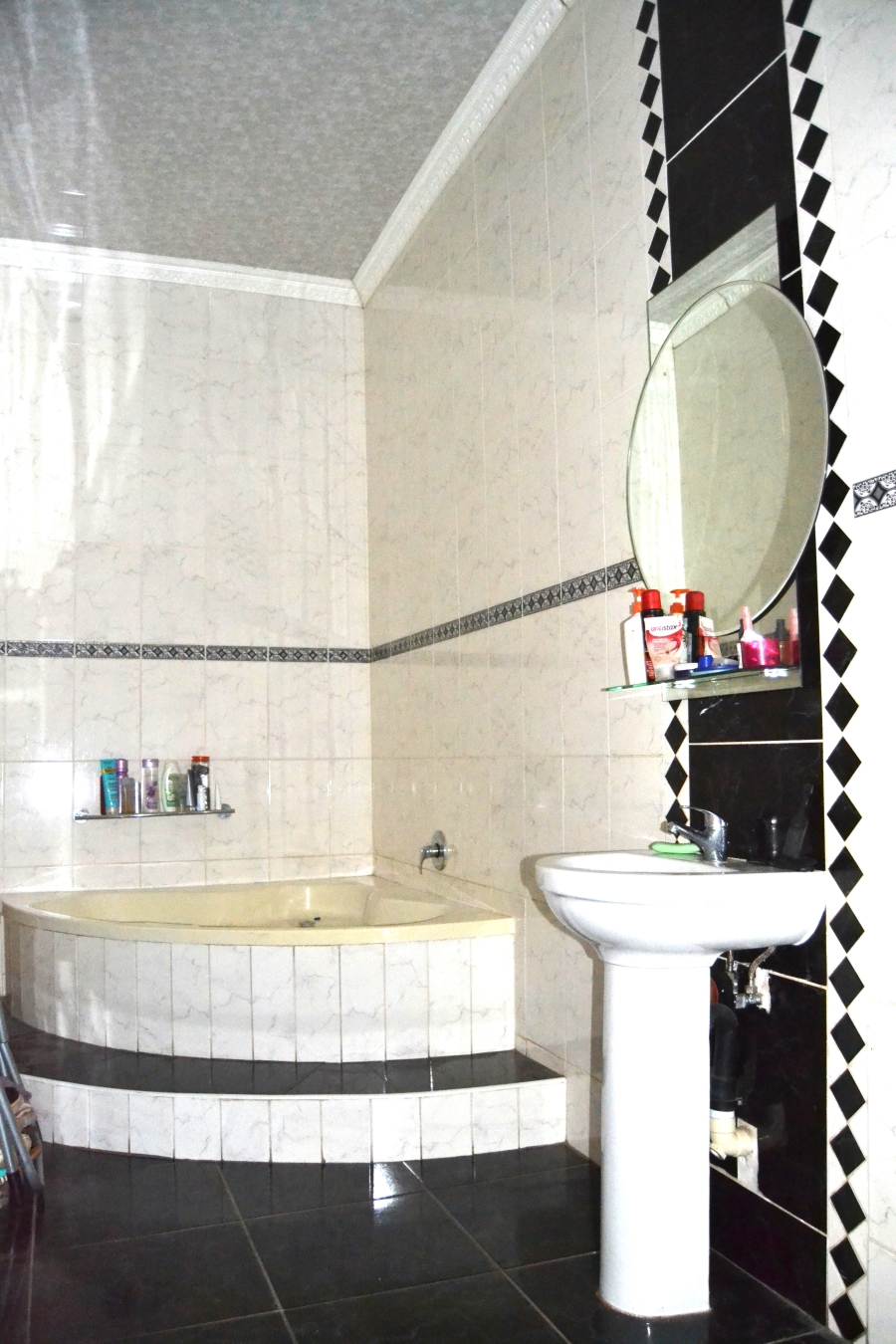 3 Bedroom Property for Sale in Toekomsrus Gauteng