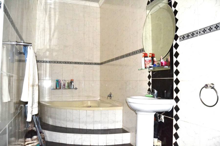 3 Bedroom Property for Sale in Toekomsrus Gauteng