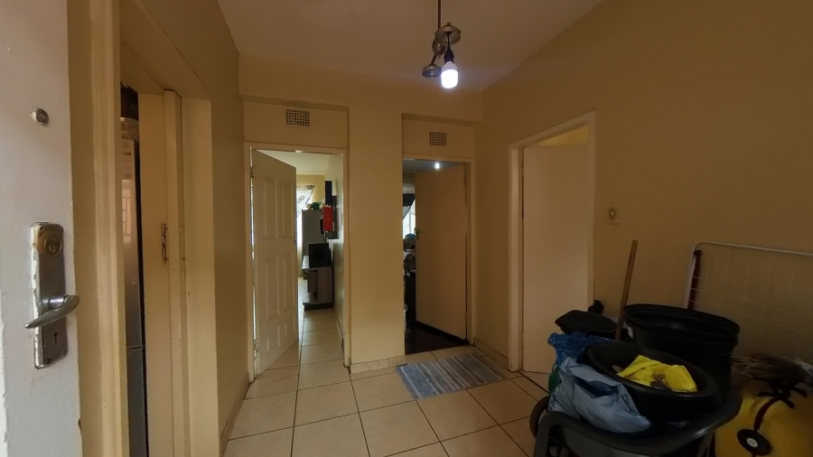 1 Bedroom Property for Sale in Sunnyside Gauteng