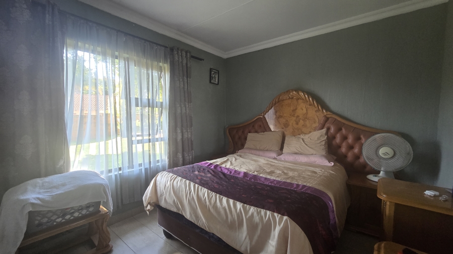 3 Bedroom Property for Sale in Garsfontein Gauteng