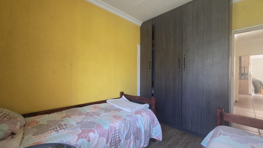 3 Bedroom Property for Sale in Garsfontein Gauteng