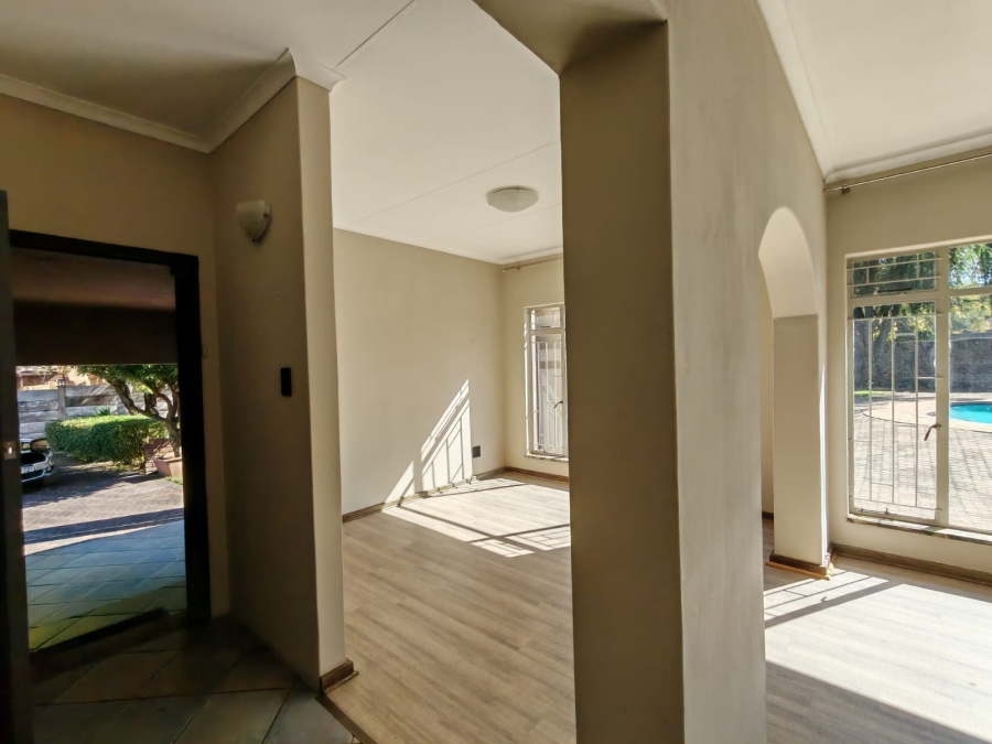 4 Bedroom Property for Sale in Three Rivers East Gauteng