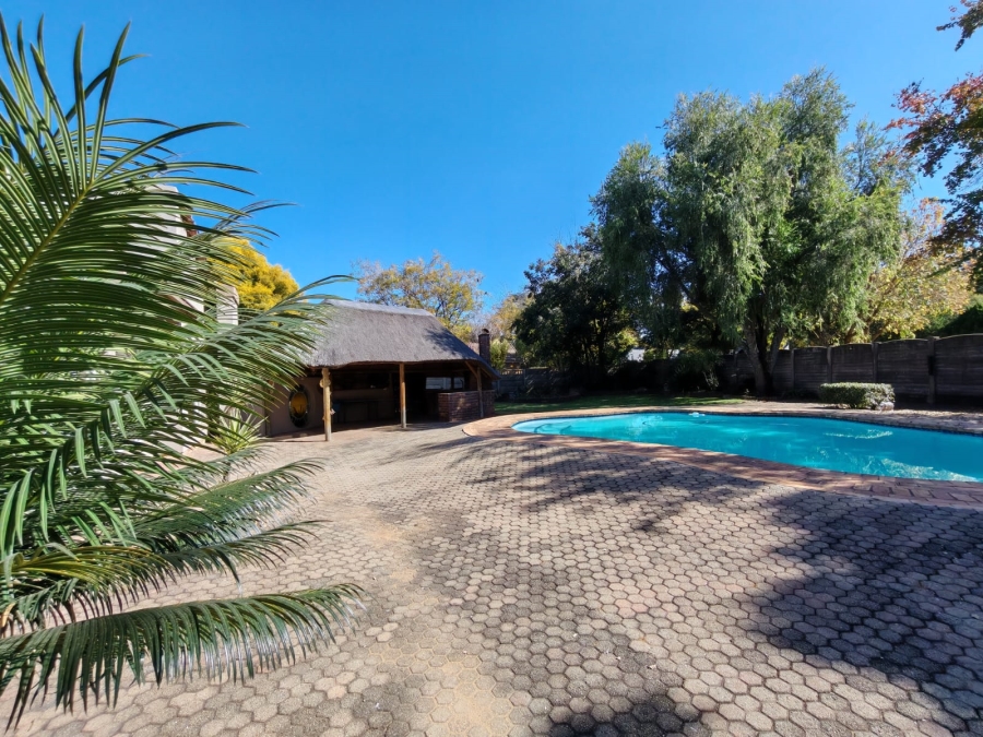 4 Bedroom Property for Sale in Three Rivers East Gauteng