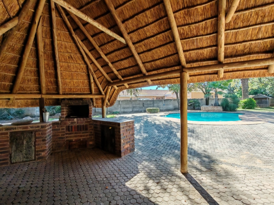4 Bedroom Property for Sale in Three Rivers East Gauteng