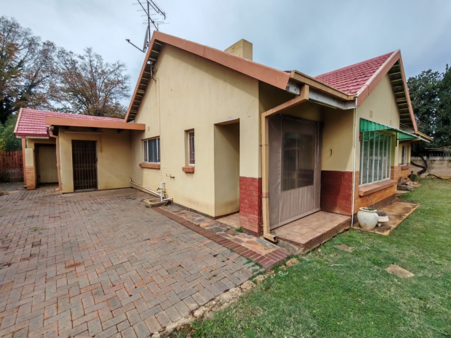 3 Bedroom Property for Sale in Risiville Gauteng