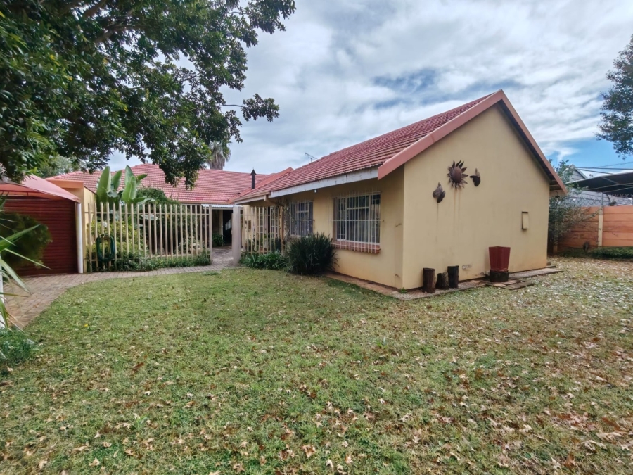 3 Bedroom Property for Sale in Risiville Gauteng