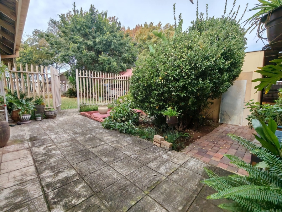 3 Bedroom Property for Sale in Risiville Gauteng