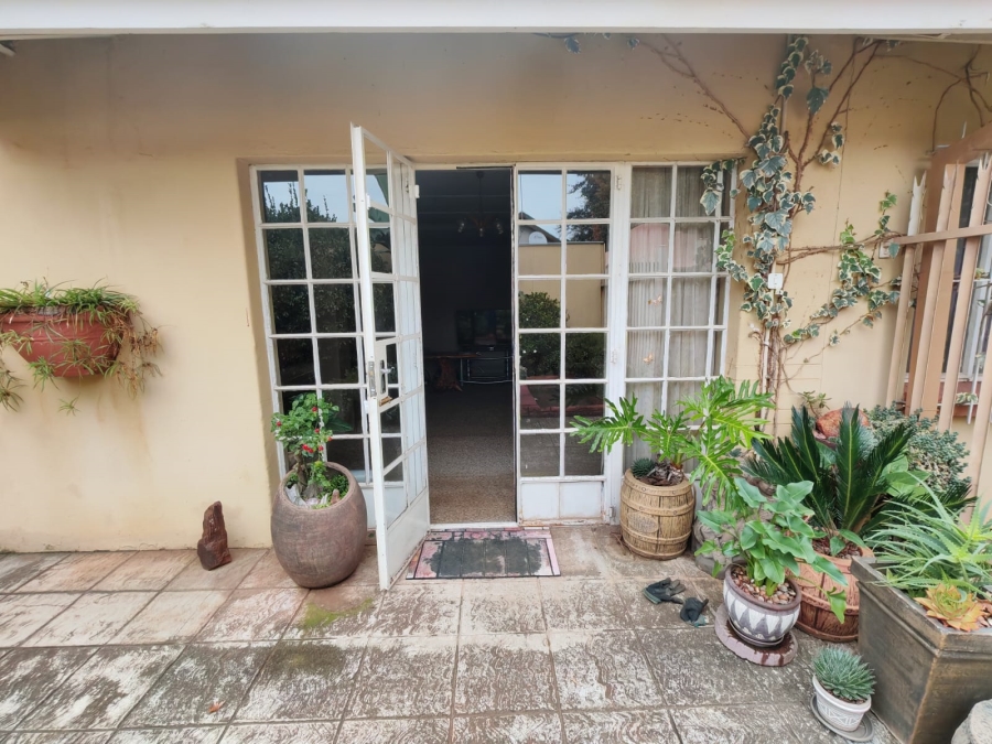 3 Bedroom Property for Sale in Risiville Gauteng