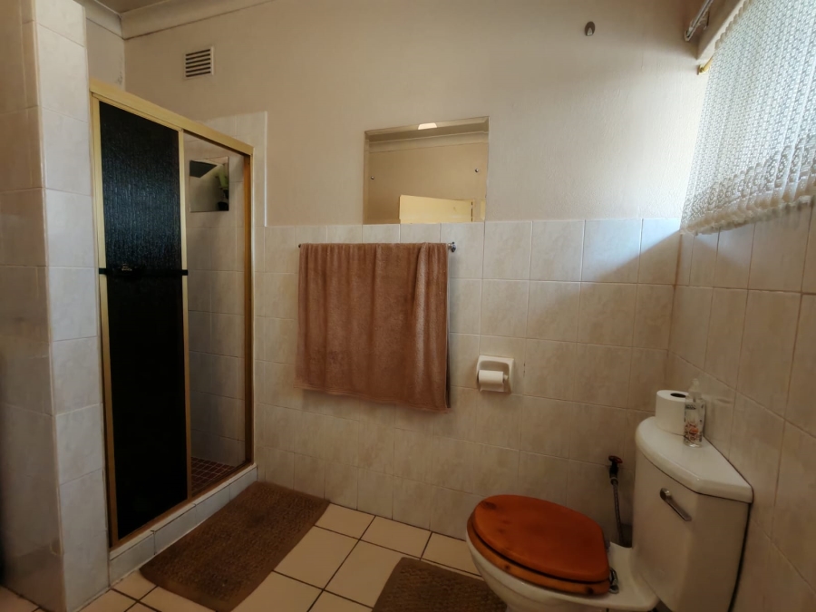 3 Bedroom Property for Sale in Risiville Gauteng