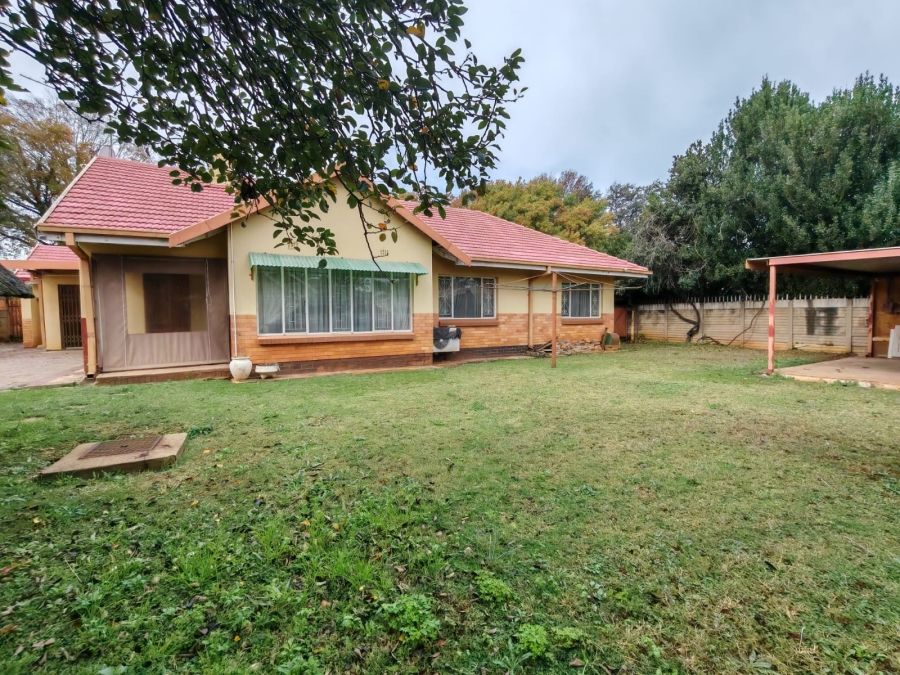 3 Bedroom Property for Sale in Risiville Gauteng
