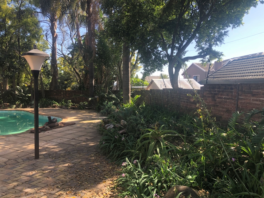 4 Bedroom Property for Sale in Sunninghill Gauteng